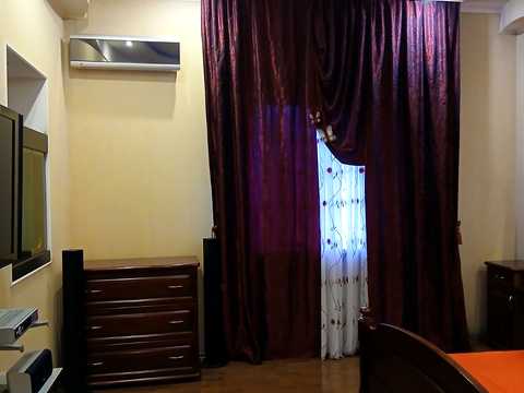 дом по адресу С. Васильченка, 8