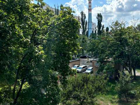 квартира за адресою Дмитра Павличка просп. (Маршала Рокосовського), 10