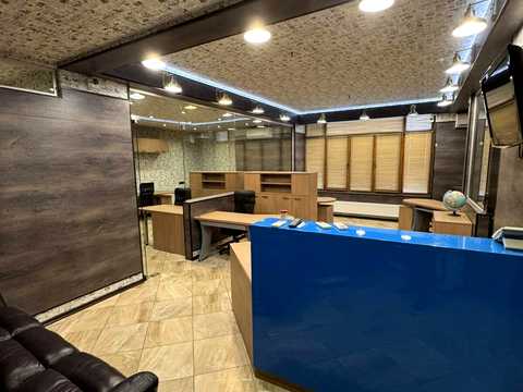 комерційна за адресою Дніпровська набережна вул., 26-Ж
