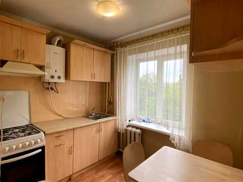 квартира за адресою Богоявленська вул. (Черняка), 6