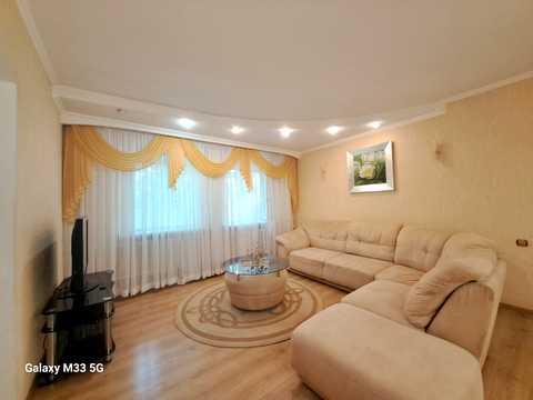 квартира за адресою Василя Кука пров. (1-й Будьонного), 7