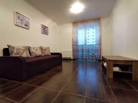 квартира за адресою Академіка Вернадського бульв., 24