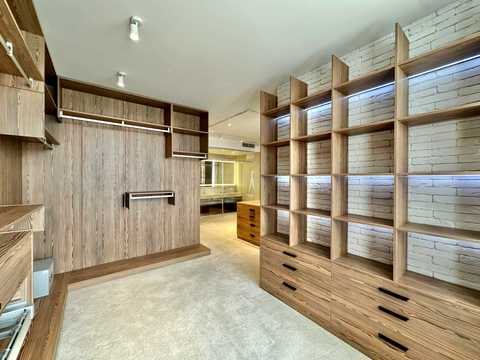 квартира за адресою Джона Маккейна вул. (Івана Кудрі), 7