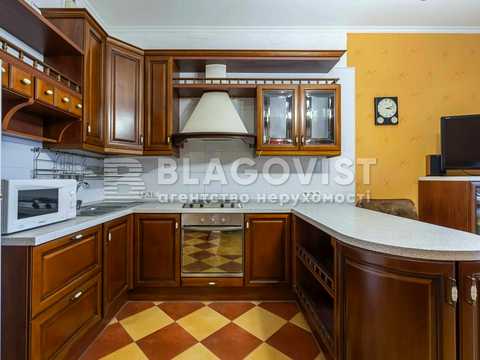 квартира за адресою Старонаводницька вул., 6-Б