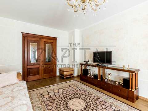 квартира за адресою Дмитрівська вул., 75