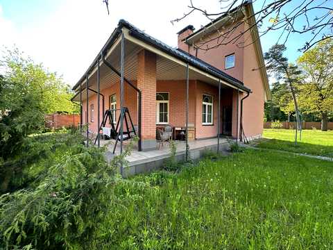 дом по адресу Киев, Квітки Цісик ул. (Гамарника), 81