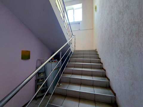 комерційна за адресою Виставкова, 1