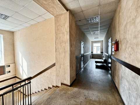 коммерческая по адресу Биологическая ул., 4