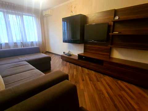 квартира за адресою Райдужна вул., 3-Б