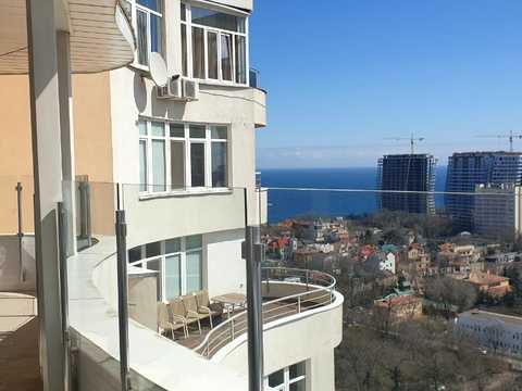 квартира по адресу Французский бульв., 22/4