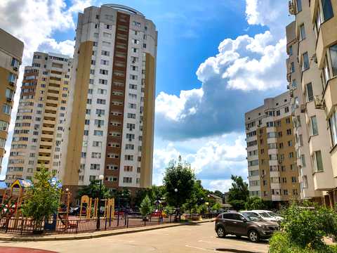 квартира по адресу Василия Симоненко ул., 4