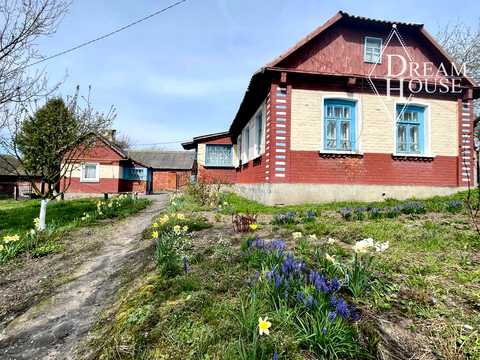 будинок за адресою Набережна
