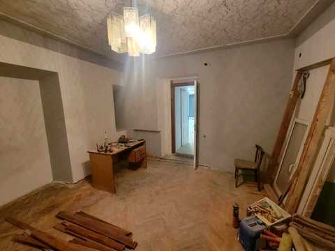 квартира за адресою Броварна вул., 6