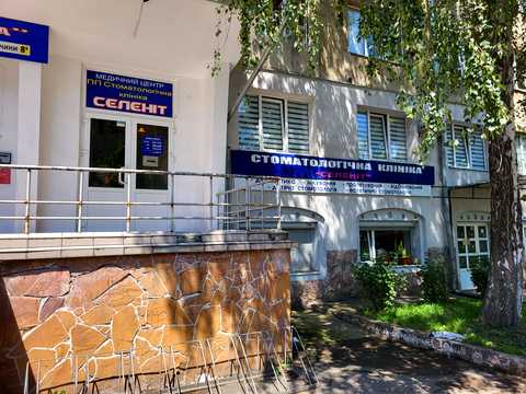 комерційна за адресою Тичини вул., 8-А