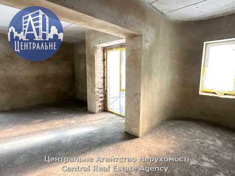 комерційна за адресою Чернівці, Сергія Скальда вул. (Комарова), 31-В