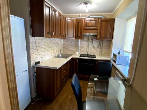 квартира по адресу Кленова ул., 5