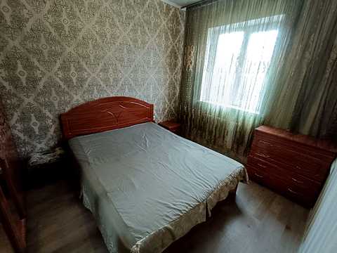 будинок за адресою Центральна вул.