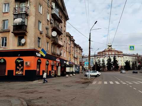 квартира за адресою Зимових Походів вул. (Симбірцева), 1