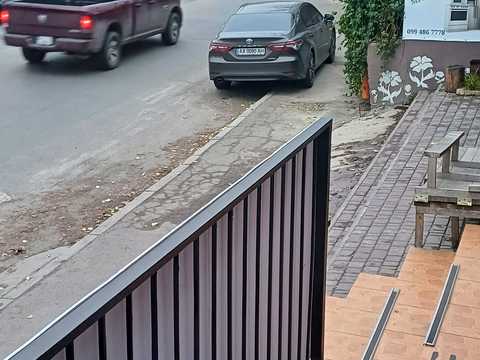 комерційна за адресою Сирецька вул., 54 А