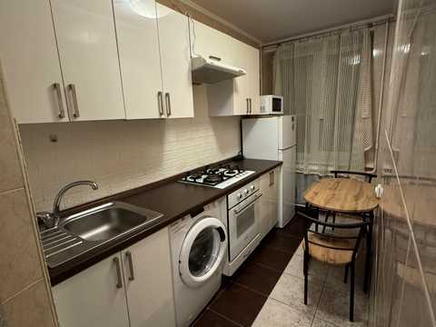 квартира за адресою Мостицька вул., 6