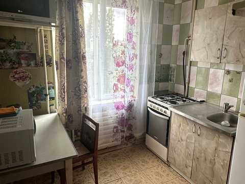 квартира за адресою Озерна вул., 12