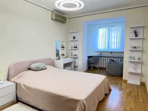 квартира за адресою Одеса, Добровольців вул. (Маршала Говорова), 3а