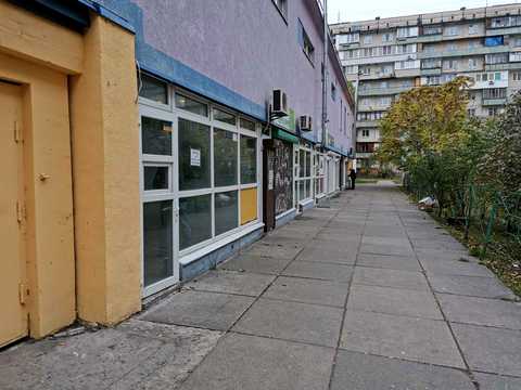 комерційна за адресою Героїв полку "Азов" вул. (Маршала Малиновського), 5Б