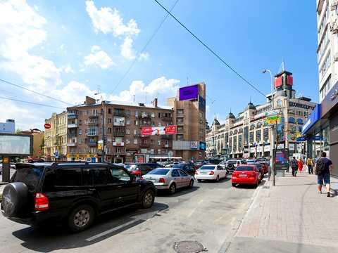квартира за адресою Басейна вул., 11