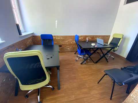 комерційна за адресою Генерала Тараса Чупринки вул. (), 3