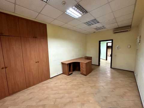 комерційна за адресою Михайла Бойчука вул. (Кіквідзе), 1/2