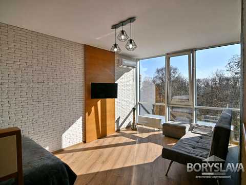 квартира за адресою Соборна вул., 11