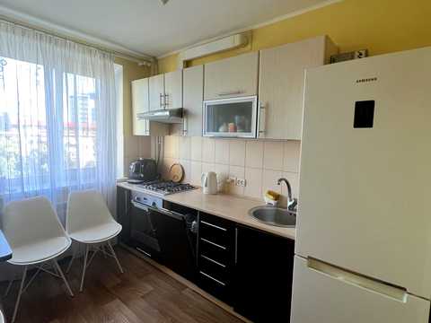 квартира за адресою Європейська вул. (Новгородська), 44