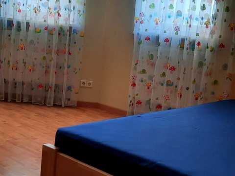 квартира за адресою Євгена Коновальця вул. (Щорса), 32-Б