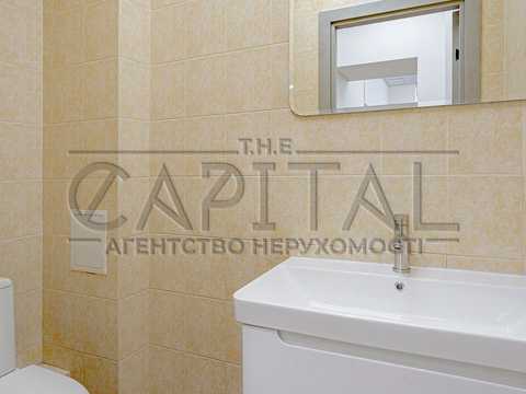 коммерческая по адресу Саксаганского ул., 42