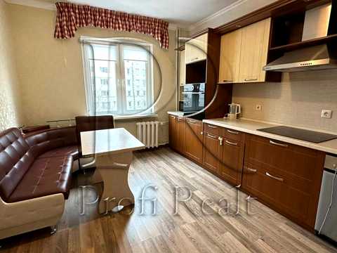 квартира за адресою Бакинська вул., 37-Б