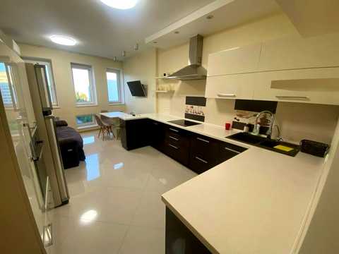 квартира за адресою Федора Ернста вул., 16-В
