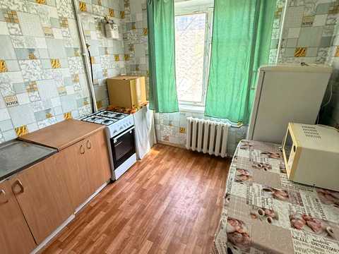 квартира по адресу Добровольцев пер., 6