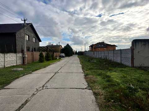 участок по адресу Сиренева, 16