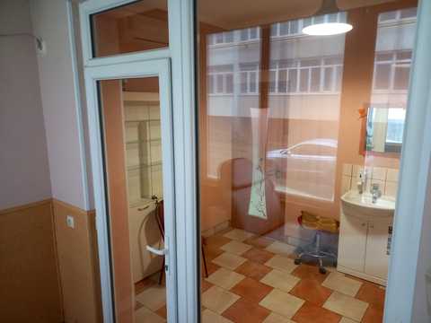 комерційна за адресою Чернівці, Проспект незалежності, 114А