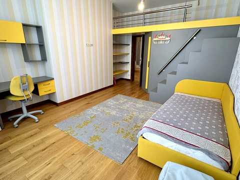 квартира за адресою Миколи Ушакова вул., 1-Г