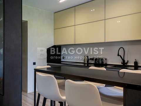 квартира за адресою Старонаводницька вул., 8-А