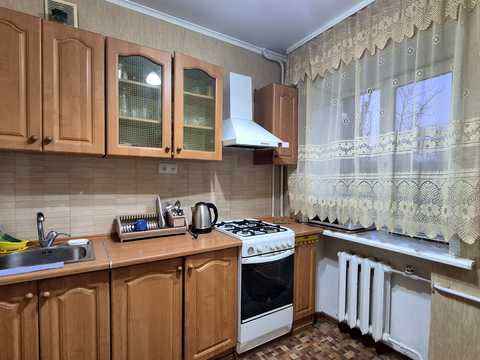квартира по адресу Радіаторна ул., 23