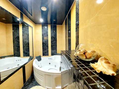 квартира за адресою Оноре де Бальзака вул., 21