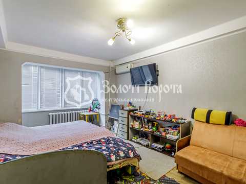 квартира за адресою Автозаводська вул., 27