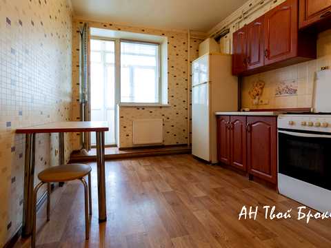 квартира за адресою Боголюбова вул., 8