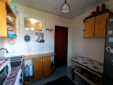 квартира за адресою Металургів просп., 32