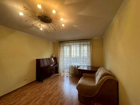 квартира за адресою Зарічанська, 6/6
