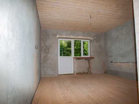 комерційна за адресою Устияновича вул., 1