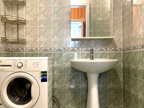 квартира по адресу Ревуцкого ул., 42