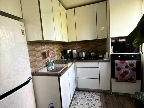 квартира за адресою Світла вул., 3